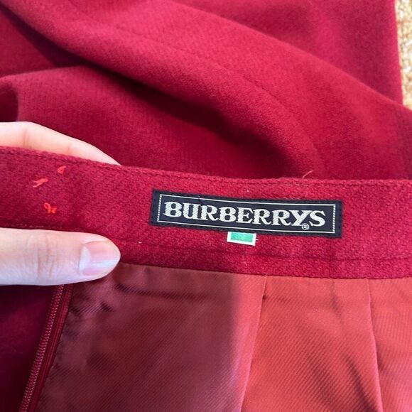 Small BURBERRYS Vintage Red Skirt - Picture 4 of 9